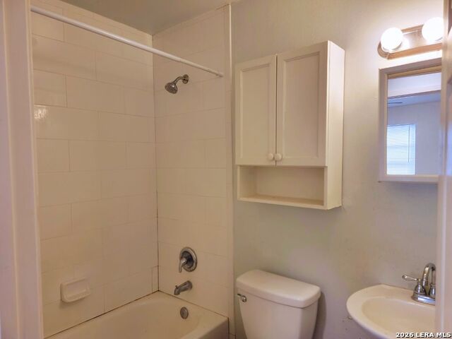 622 Bexar Property Photo 9