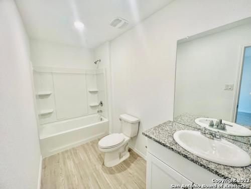 5778 Companion Loop Property Photo 13