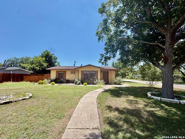 302 Ryan Property Photo 3
