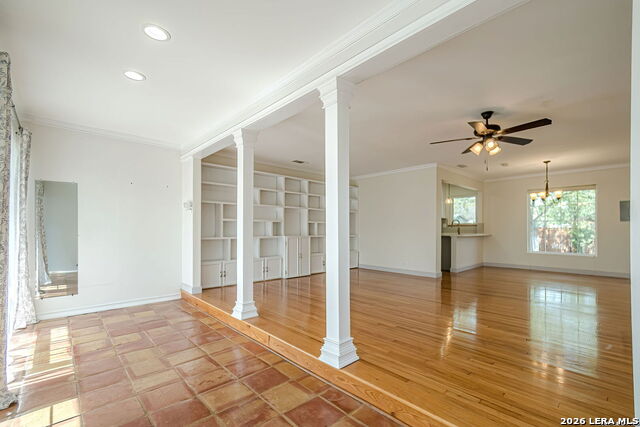 227 Devonshire Property Photo 4