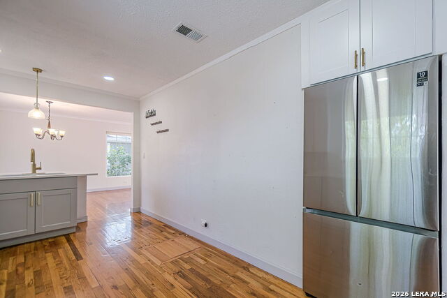 227 Devonshire Property Photo 15