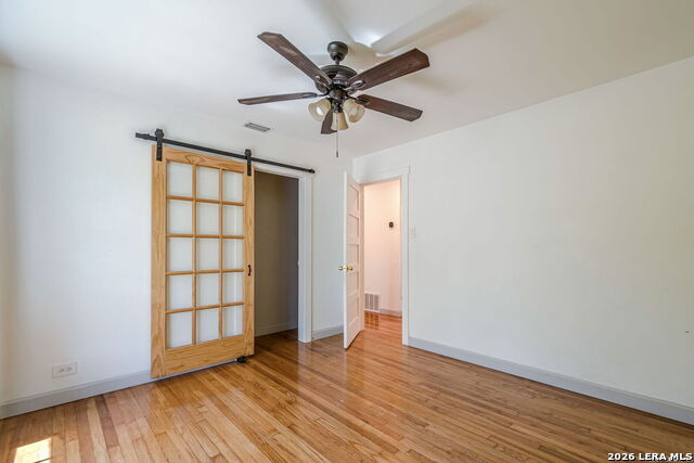 227 Devonshire Property Photo 20