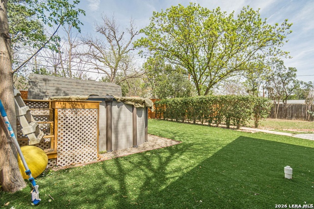 227 Devonshire Property Photo 39
