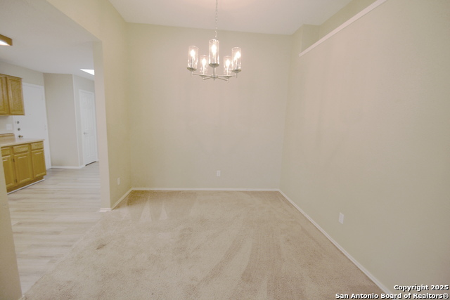 1011 Hedgestone Dr Property Photo 5