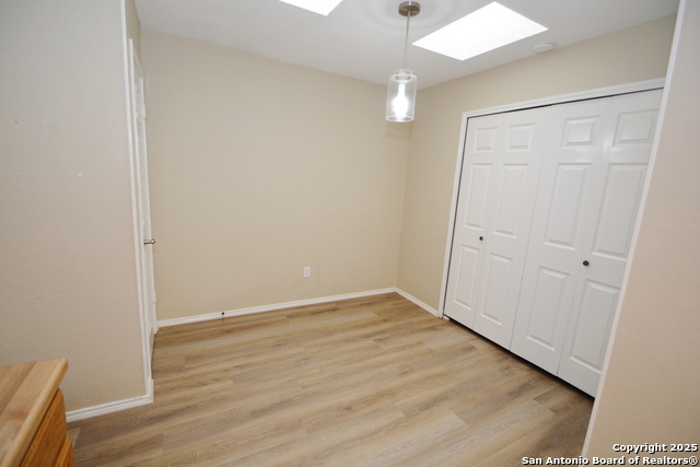 1011 Hedgestone Dr Property Photo 7