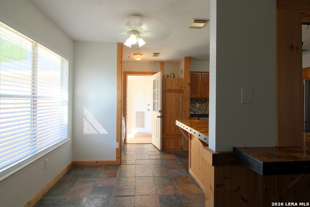 1106 Amanda Property Photo 12