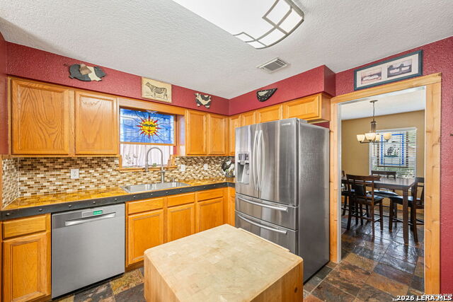 1106 Amanda Property Photo 18