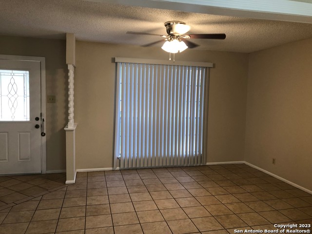 205 Beverly Dr Property Photo 2