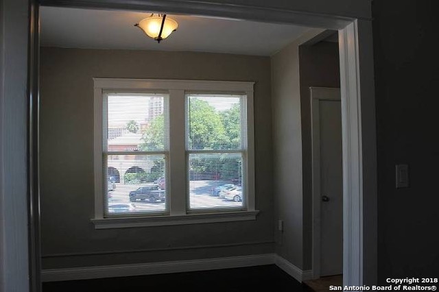628 S Saint Mary's St Property Photo 5