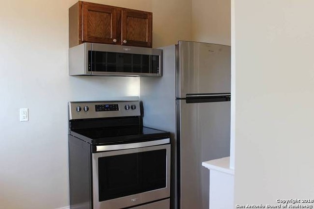 628 S Saint Mary's St Property Photo 8