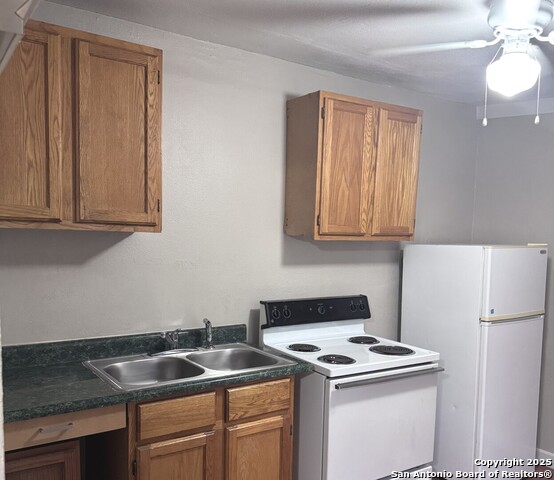 207 Bradford Property Photo 3