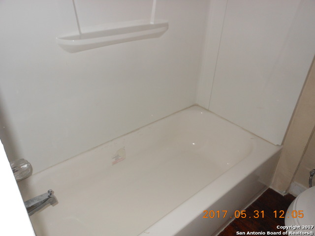 207 Bradford Property Photo 6