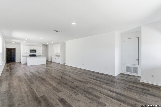8361 Hamrick Circle Property Photo 11