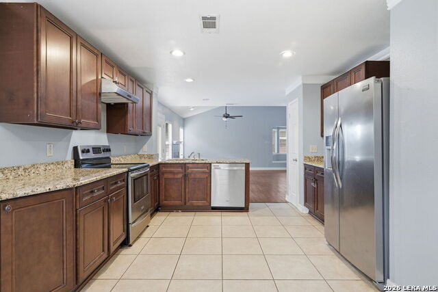 6915 Raintree Frst Property Photo 18