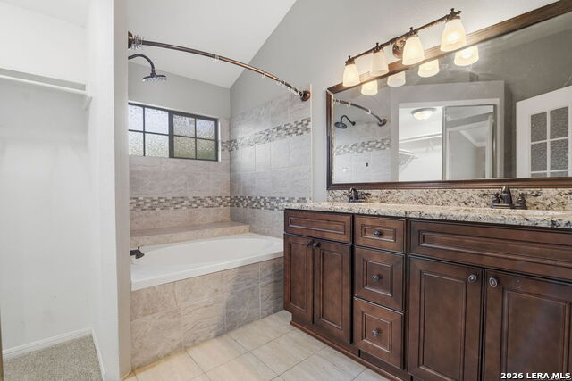 6915 Raintree Frst Property Photo 24