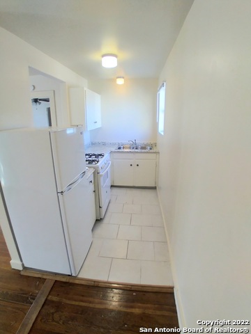 215 W Magnolia Ave Property Photo 16