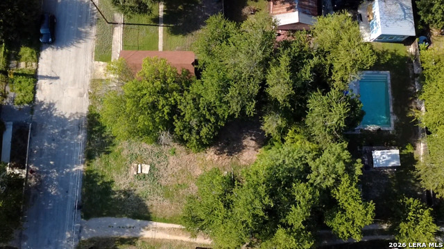 220 Muncey Property Photo 6