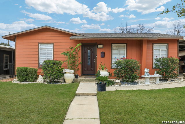 118 REDROCK DR