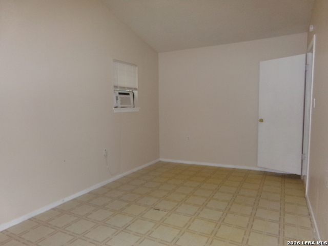 5819 Castle Lk Property Photo 4