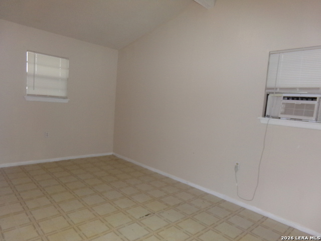 5819 Castle Lk Property Photo 5
