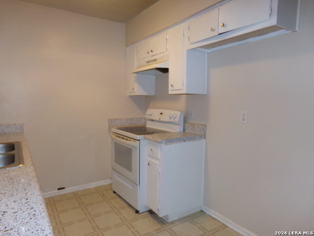 5819 Castle Lk Property Photo 15