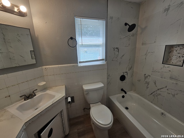 5027 Hershey Property Photo 18