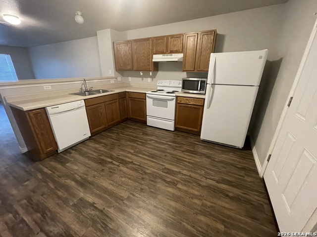 24 Bratton Dr Property Photo 3