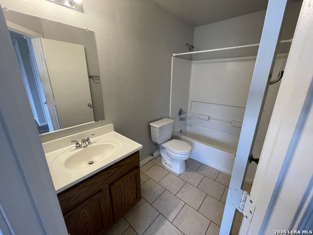 24 Bratton Dr Property Photo 9