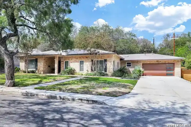 4023 Midvale