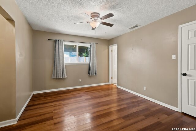 8915 Brightwater St Property Photo 18