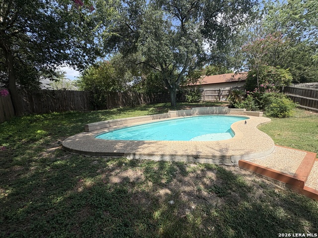 14527 Waddesdon Bluff Property Photo 5