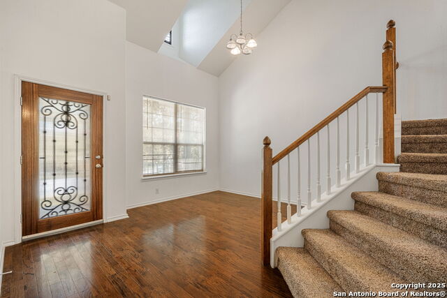 23014 Airedale Ln Property Photo 2