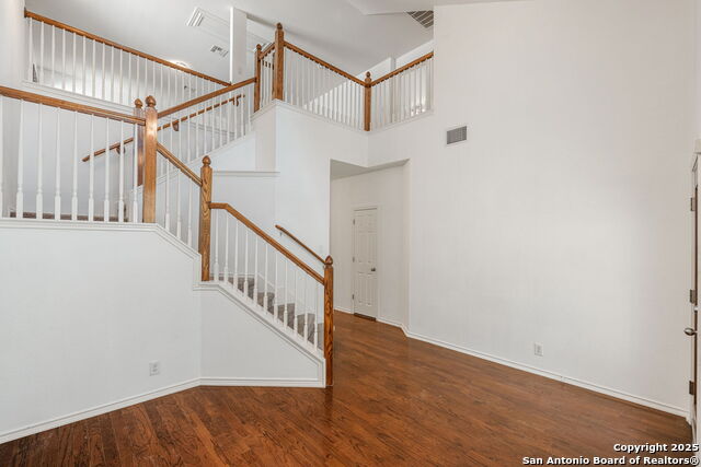 23014 Airedale Ln Property Photo 3