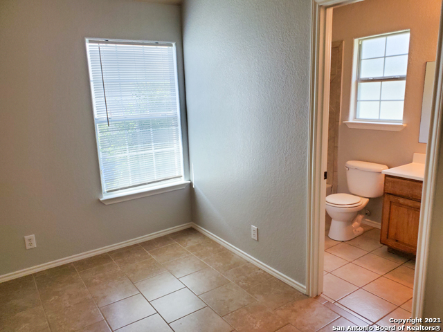 1431 Rivas St Property Photo 4