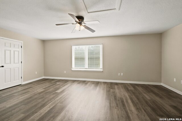 1452 Lakeview Dr Property Photo 16
