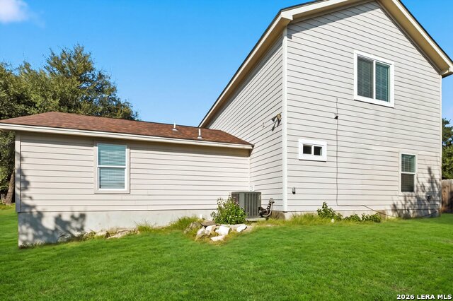 1452 Lakeview Dr Property Photo 24