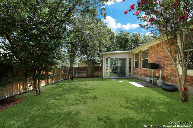 9815 Lockberry Ln Property Photo 29