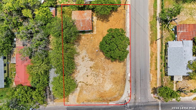 262 Pendleton Ave Property Photo 6