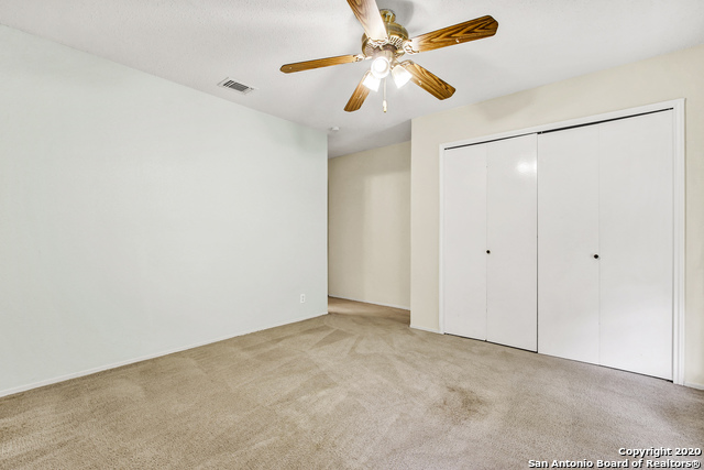 302 Gateway St Property Photo 21