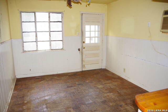 154 Weizmann Property Photo 6