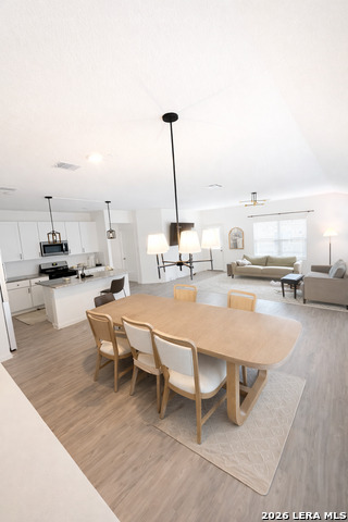 9956 Pears Ml Property Photo 4