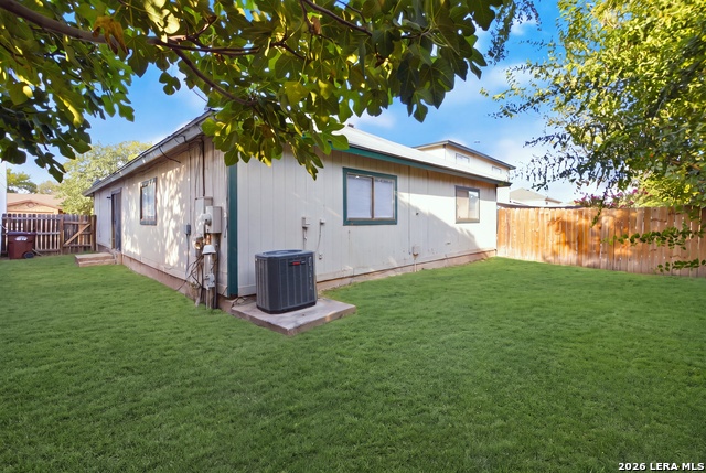6826 Celes Meadow Dr Property Photo 16