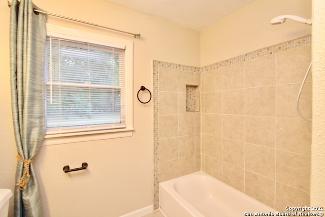 209 Lyman Dr Property Photo 18