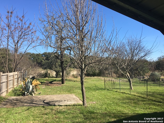 24196 Boerne Stage Rd Property Photo 2