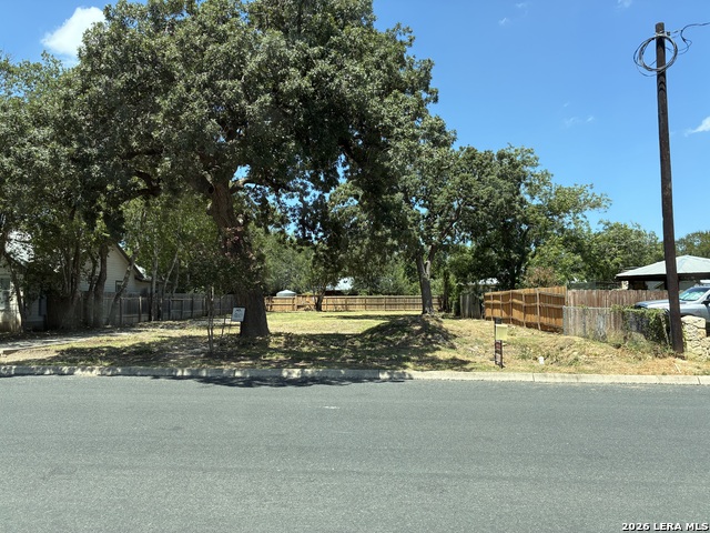 314 E.Bandera