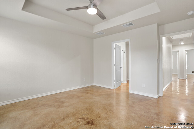 150 Hill Dr Property Photo 10