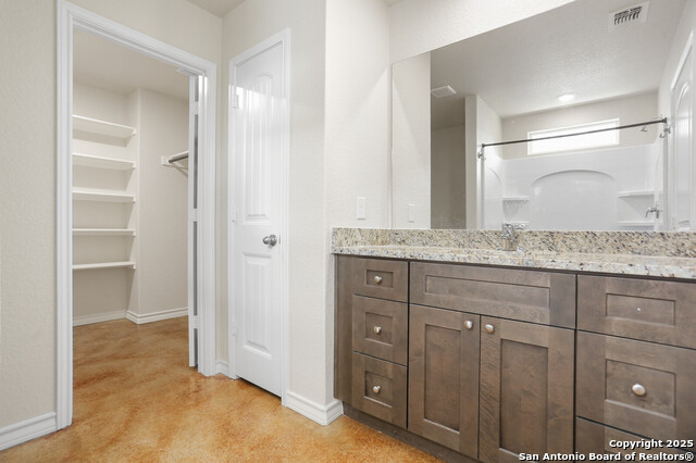 150 Hill Dr Property Photo 12