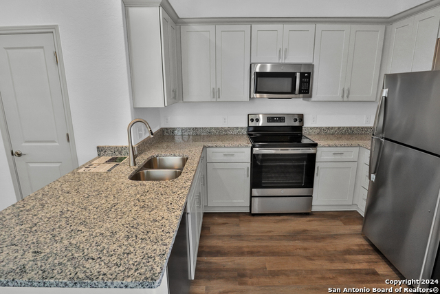 10224 Eaglewood Nook Property Photo 5