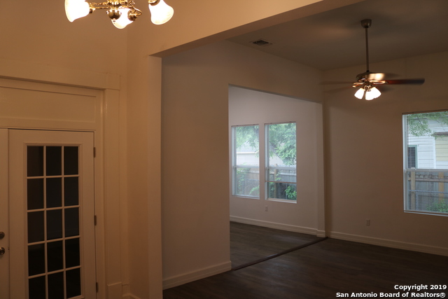 2005834 Property Photo 5