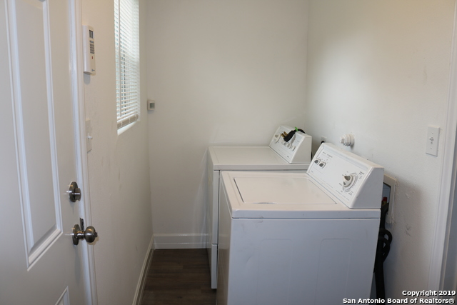 2005834 Property Photo 6